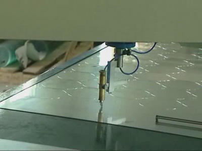Mirror Cutting in Series Across Mirror Width Greatly Reduces Mirror Cutting Wastage Mirror Cutting in Series Across Mirror Width Greatly Reduces Mirror Cutting Wastage